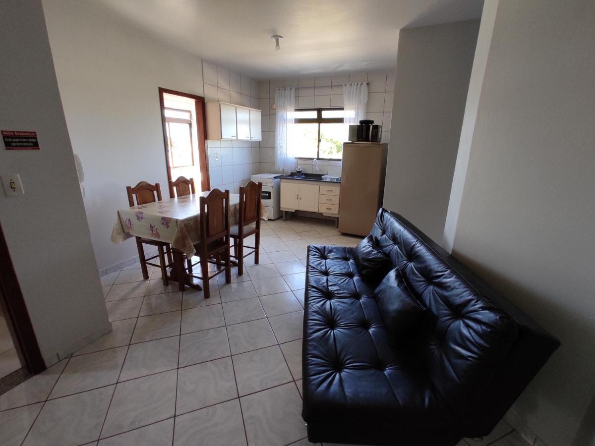Apartamento Residencial Medeiros Guarda do Embaú Exterior foto