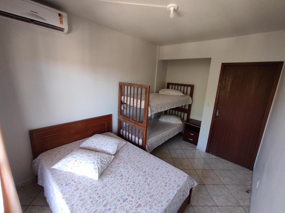 Apartamento Residencial Medeiros Guarda do Embaú Exterior foto
